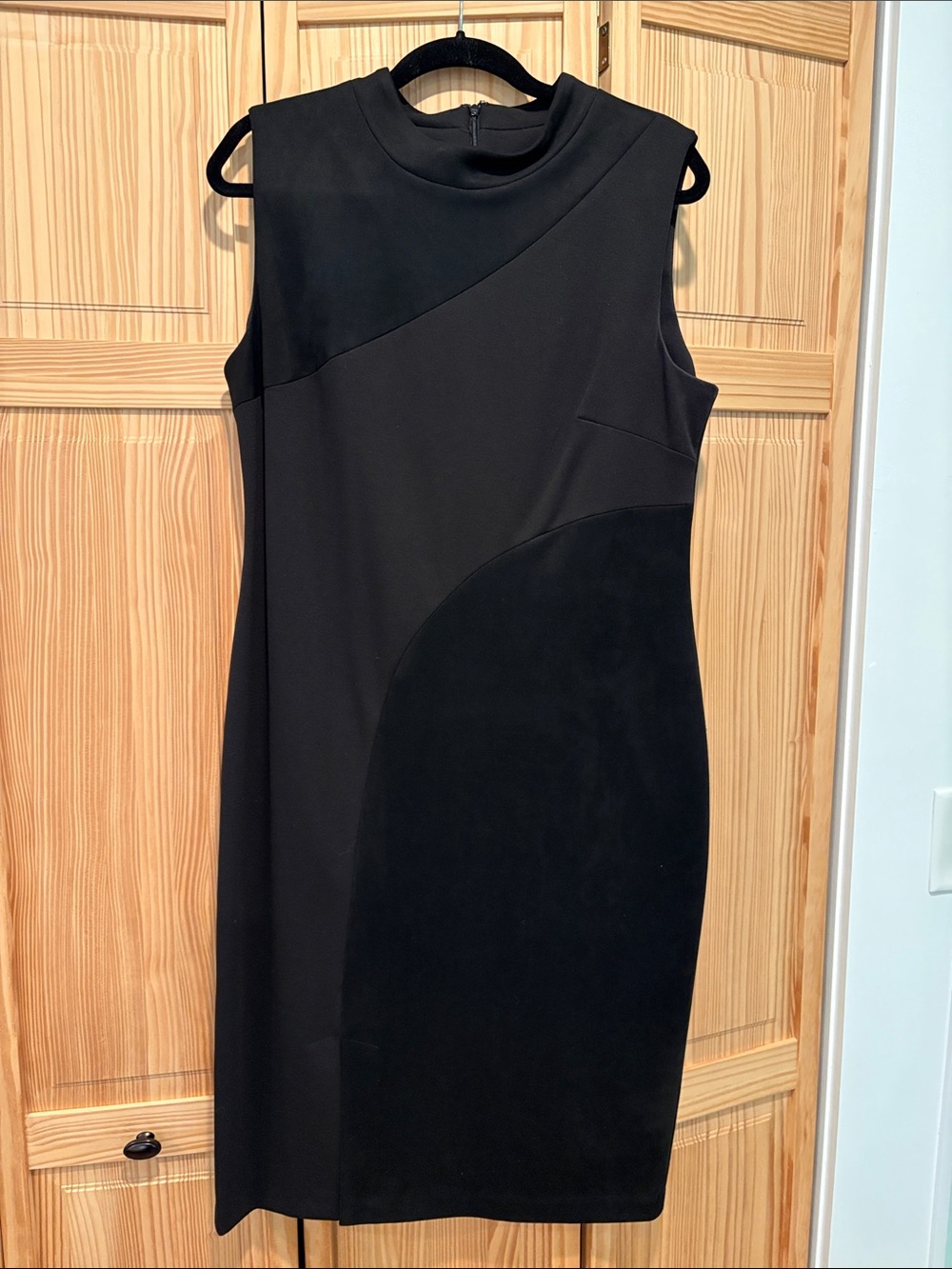 DKNY Sleeveless Black Midi Sheath Dress